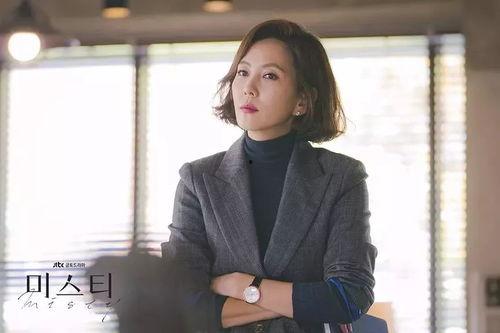 女主穿书娱乐圈在综艺吃瓜,穿书娱乐圈的甜蜜逆袭