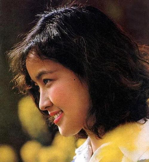 女欢1999在线观看,穿越时空的浪漫邂逅